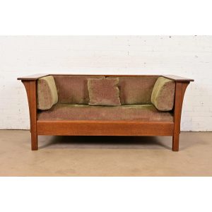 Stickley Mission Oak Arts and Crafts Settle Sofa or Loveseat