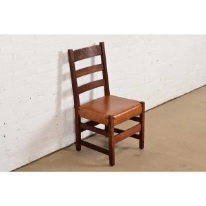 L. & J. G. Stickley Antique Mission Oak Arts & Crafts Ladder Back Desk Chair or Side Chair, Circa 1910