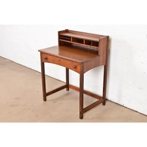 Limbert Antique Mission Oak Arts & Crafts Writing Desk, Circa 1910