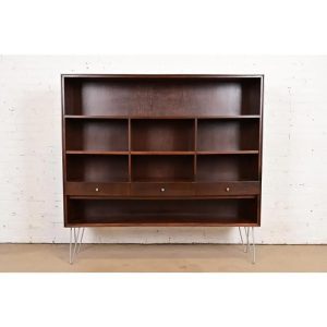 Paul McCobb Mid-Century Modern Walnut Bookcase on Hairpin Legs, Newly Refinished