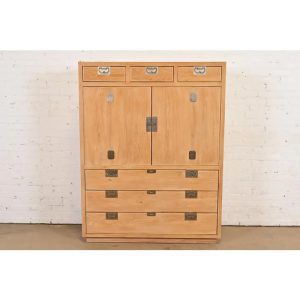 Henredon Mid-Century Hollywood Regency Campaign Oak Armoire Dresser or Gentleman's Chest, Circa 1970s
