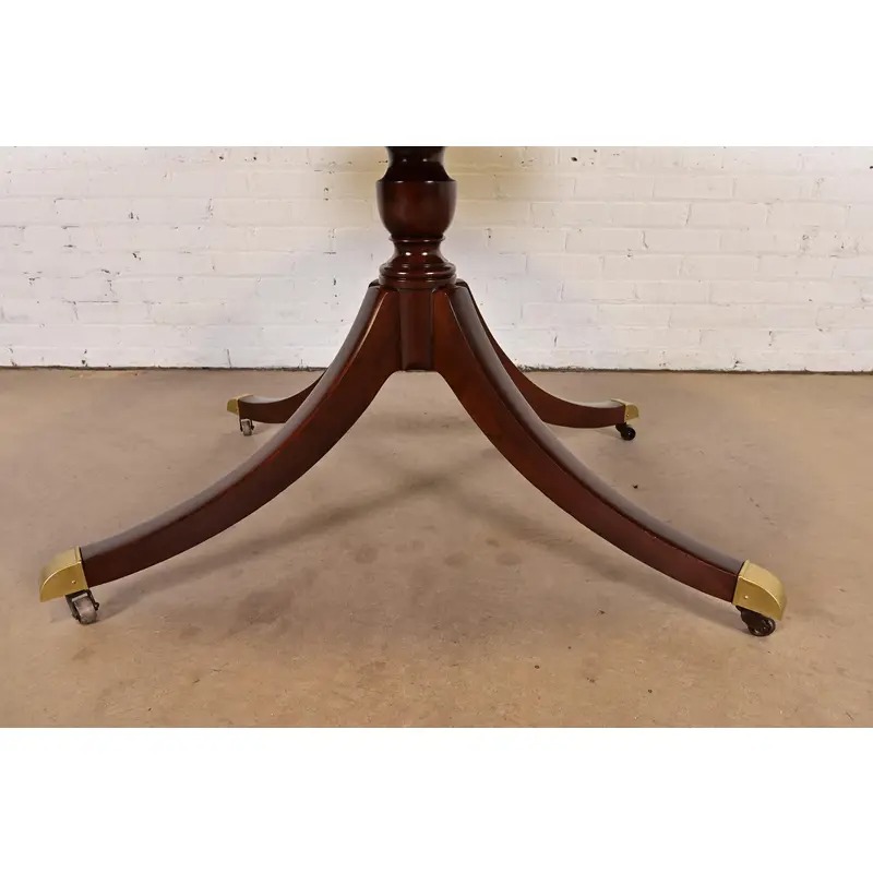 Baker Furniture Georgian Cherry Wood Pedestal Extension Dining Table, Newly Refinished - Image 10