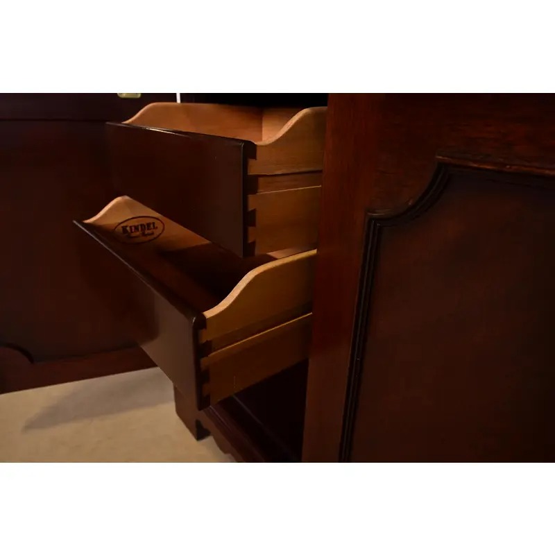 Kindel Furniture Georgian Carved Mahogany Lighted Breakfront Bookcase Cabinet - Image 10