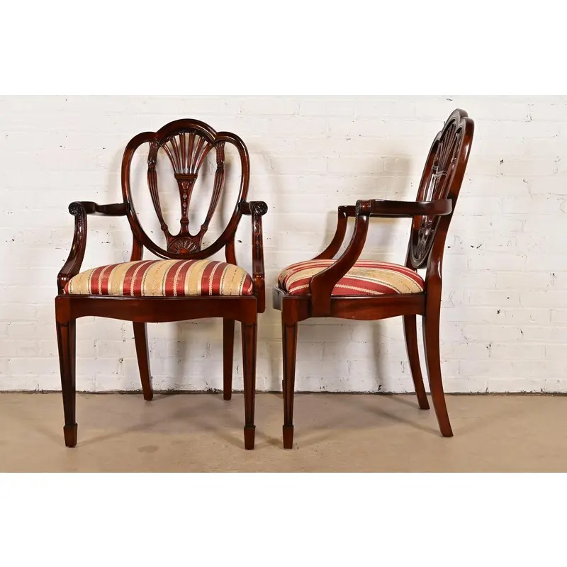 Baker Furniture Style Federal Carved Mahogany Shield Back Dining Chairs, Set of Six - Image 11