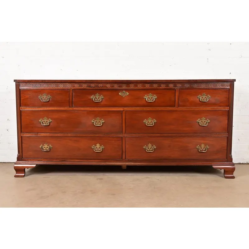 Baker Furniture Chippendale Carved Mahogany Seven-Drawer Dresser or Chest of Drawers