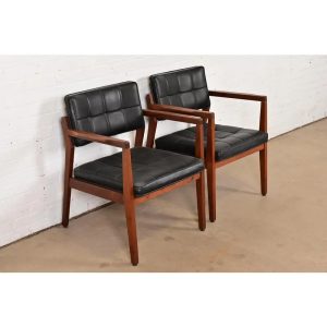 Jens Risom Style Mid-Century Modern Sculpted Walnut Lounge Chairs, Pair