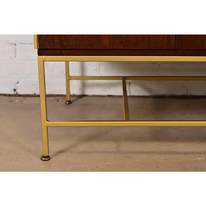 Paul McCobb Irwin Collection Mahogany and Brass Sideboard, Credenza, or Bar Cabinet, Newly Refinished - Image 12