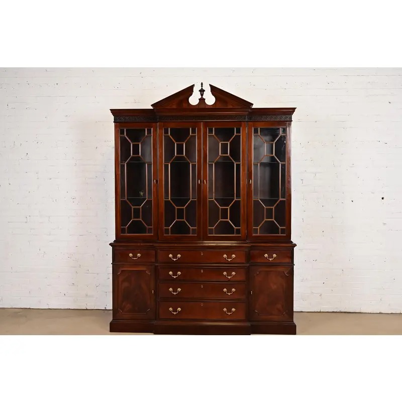 Stickley Chippendale Carved Flame Mahogany Lighted Breakfront Bookcase Cabinet