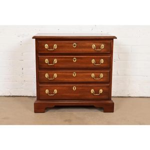 Henkel Harris Georgian Solid Mahogany Nightstand or Bachelor Chest