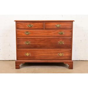 Henkel Harris Georgian Solid Cherry Wood Five-Drawer Dresser or Chest of Drawers, Circa 1960s