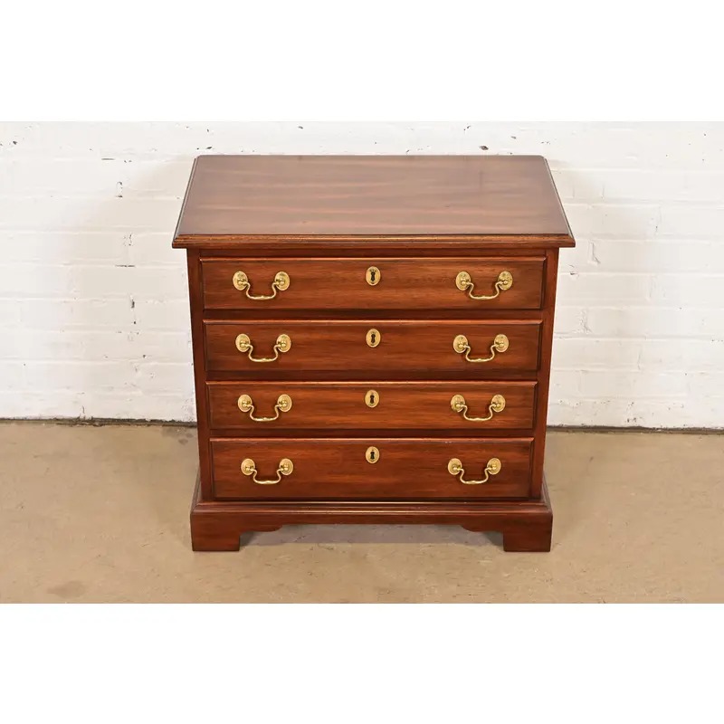 Henkel Harris Georgian Solid Mahogany Nightstand or Bachelor Chest - Image 2