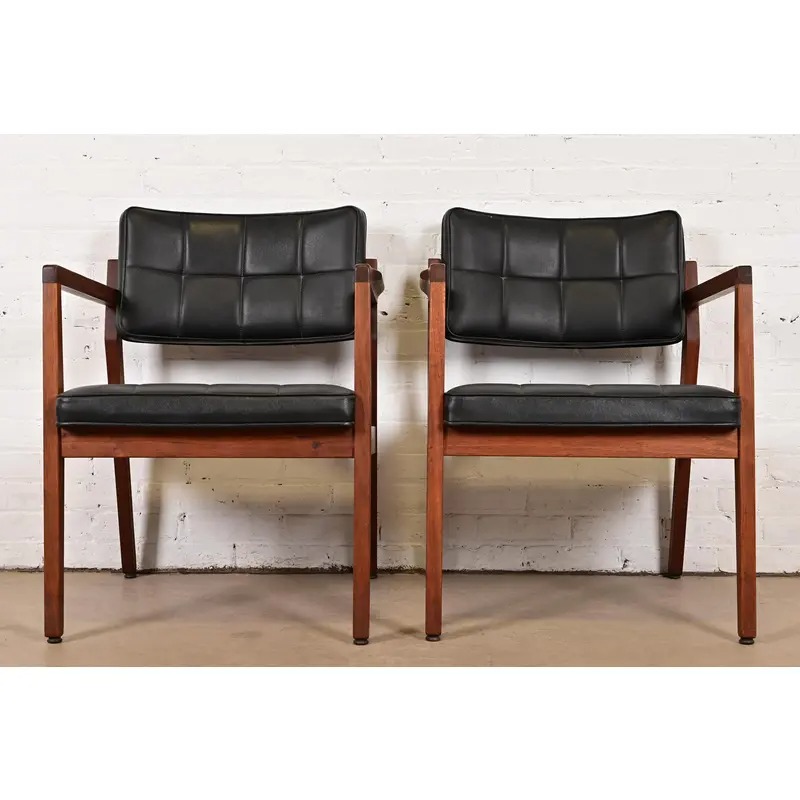 Jens Risom Style Mid-Century Modern Sculpted Walnut Lounge Chairs, Pair - Image 2
