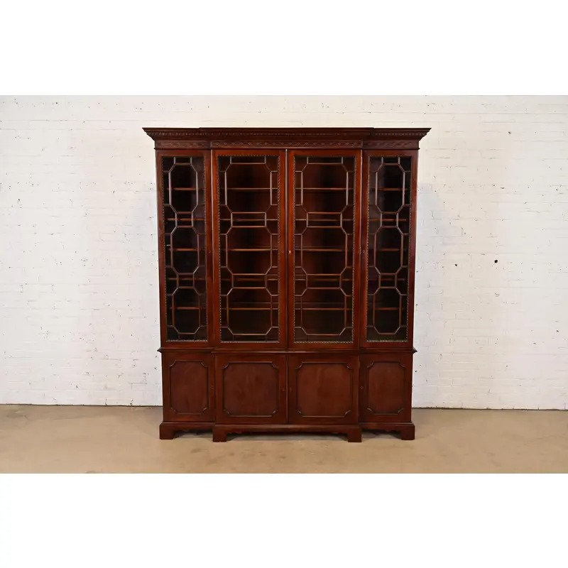 Kindel Furniture Georgian Carved Mahogany Lighted Breakfront Bookcase Cabinet - Image 2