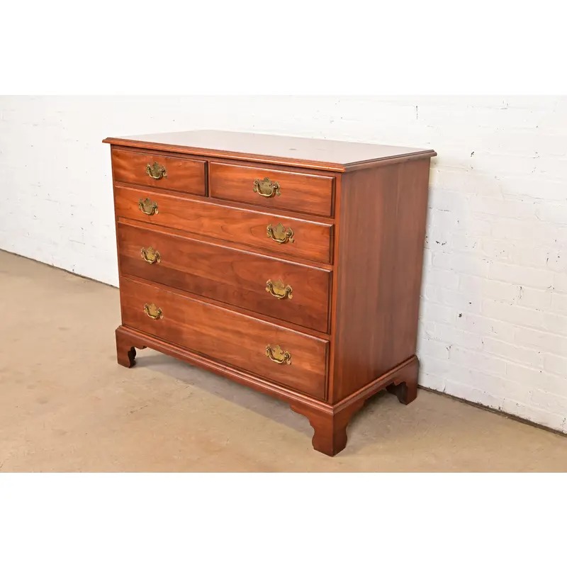 Henkel Harris Georgian Solid Cherry Wood Five-Drawer Dresser or Chest of Drawers, Circa 1960s - Image 3