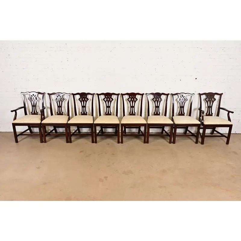 Kindel Furniture Georgian Carved Mahogany Dining Chairs, Set of Eight - Image 3