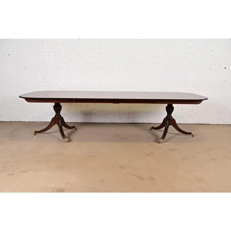 Stickley Georgian Mahogany Double Pedestal Extension Dining Table, Newly Refinished - Image 3