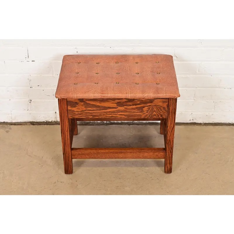 Stickley Style Antique Mission Oak Arts & Crafts Upholstered Footstool or Ottoman - Image 3