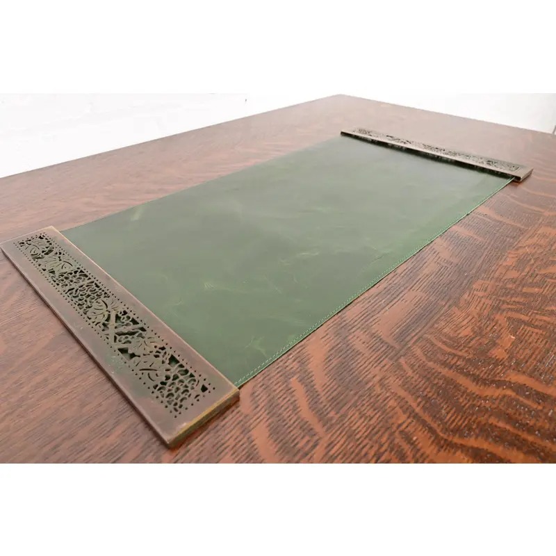 Tiffany Studios New York Grapevine Bronze Blotter Ends With Leather Desk Blotter - Image 3