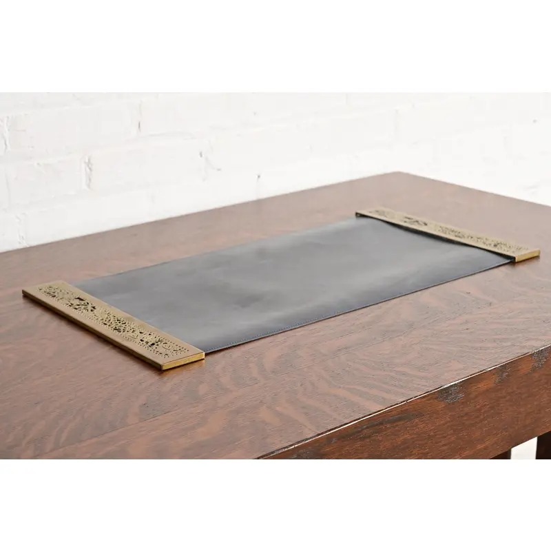 Tiffany Studios New York Grapevine Bronze Doré Blotter Ends With Leather Desk Blotter - Image 3