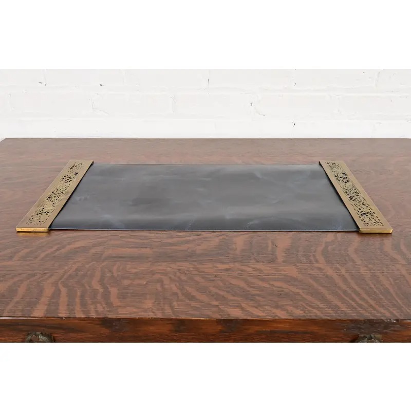Tiffany Studios New York Grapevine Bronze Doré Blotter Ends With Leather Desk Blotter - Image 4