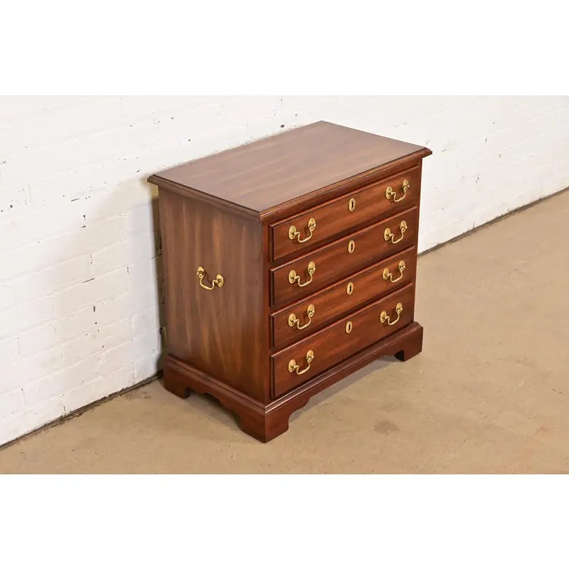 Henkel Harris Georgian Solid Mahogany Nightstand or Bachelor Chest - Image 5