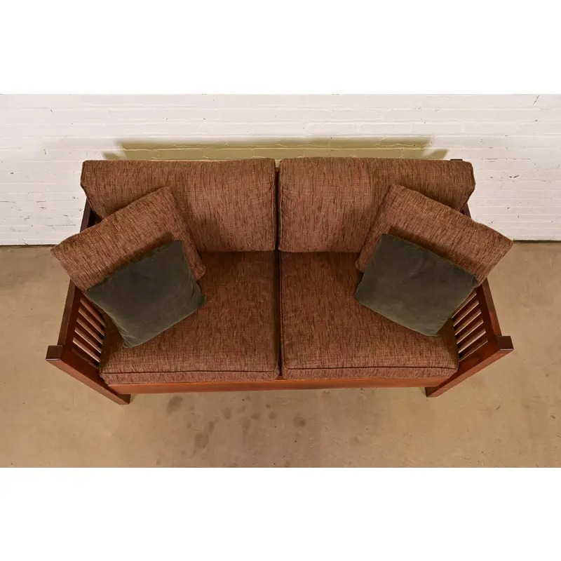 Stickley Mission Oak Arts & Crafts Spindle Settle Sofa - Image 5