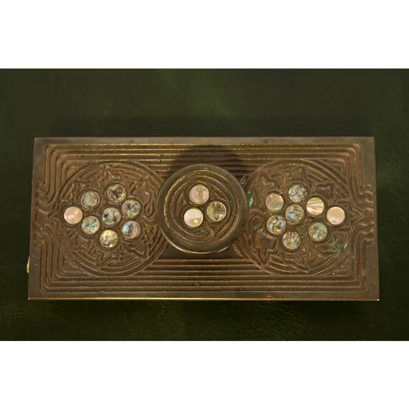 Tiffany Studios New York Bronze and Abalone Rocker Blotter - Image 5