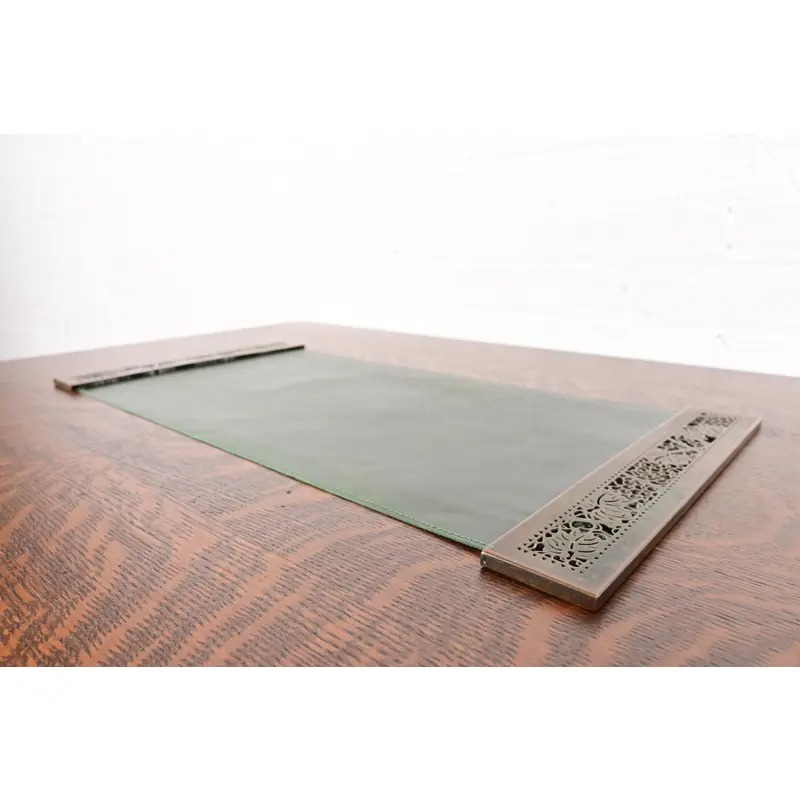 Tiffany Studios New York Grapevine Bronze Blotter Ends With Leather Desk Blotter - Image 5