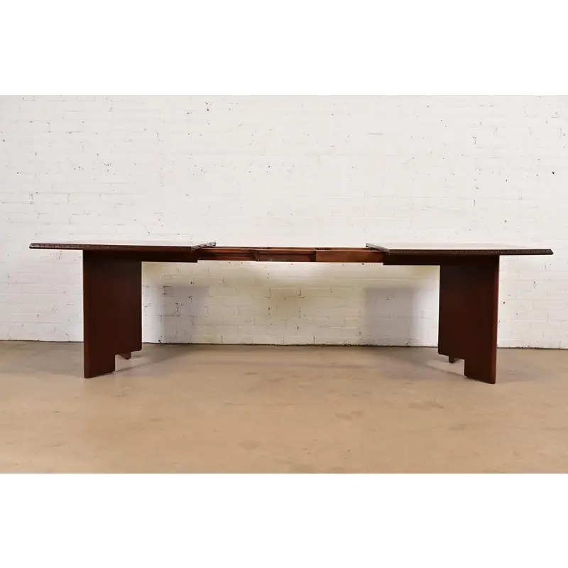 Frank Lloyd Wright for Heritage-Henredon Taliesin Mahogany Extension Dining Table, Newly Refinished - Image 6
