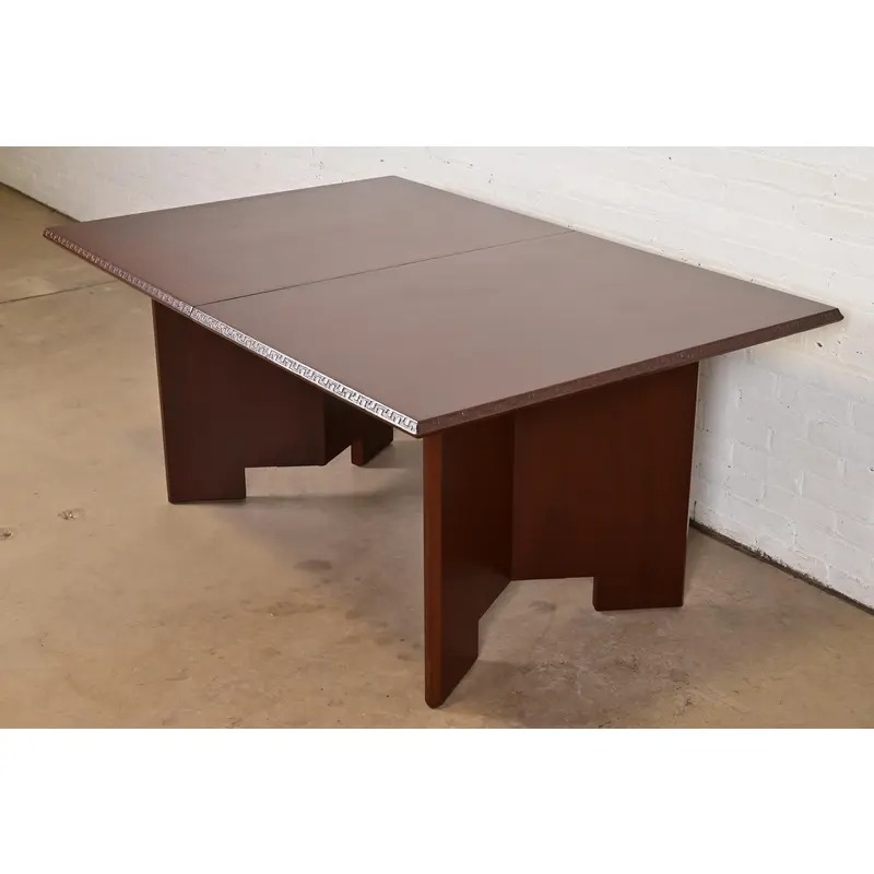 Frank Lloyd Wright for Heritage-Henredon Taliesin Mahogany Extension Dining Table, Newly Refinished - Image 8