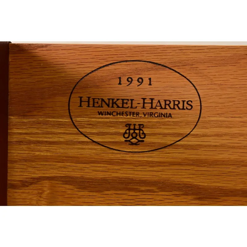 Henkel Harris Georgian Carved Mahogany Lighted Breakfront Bookcase Cabinet - Image 8