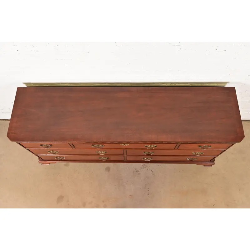 Baker Furniture Chippendale Carved Mahogany Seven-Drawer Dresser or Chest of Drawers - Image 9