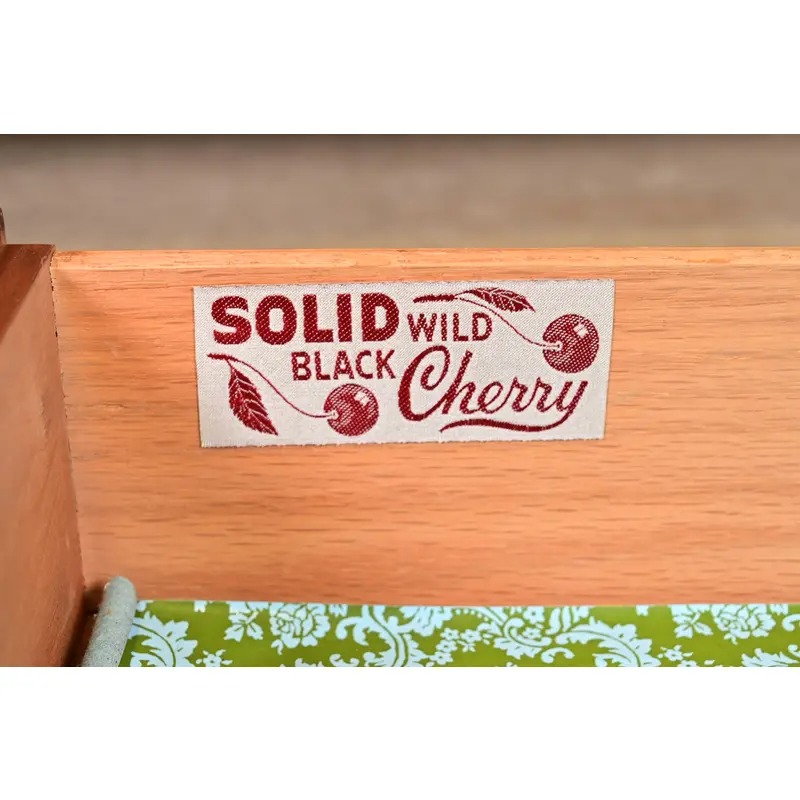 Henkel Harris Georgian Solid Cherry Wood Five-Drawer Dresser or Chest of Drawers, Circa 1960s - Image 9