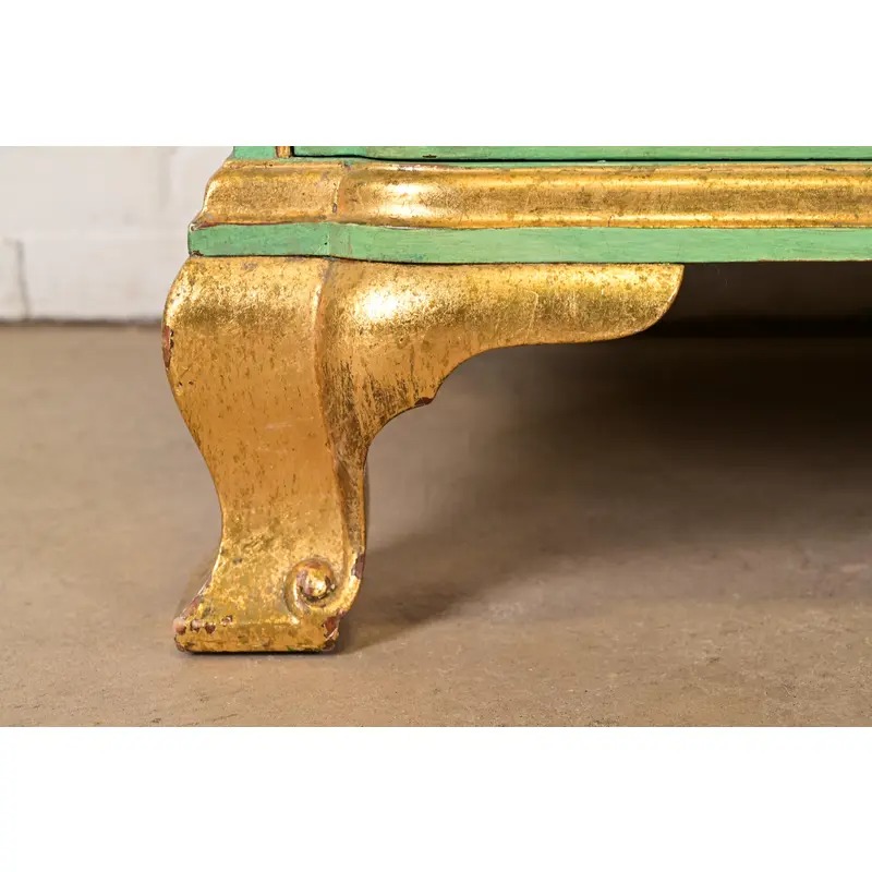 1980s Kindel Furniture Georgian Hand-Painted Block Front Chest of Drawers - Image 11