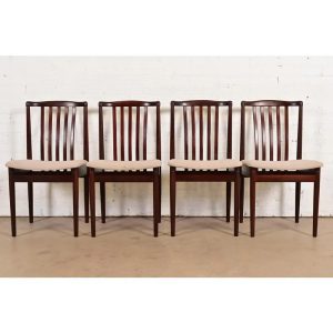 Danish Modern Sculpted Solid Rosewood Dining Chairs by Vamdrup Stolefabrik, Set of Four