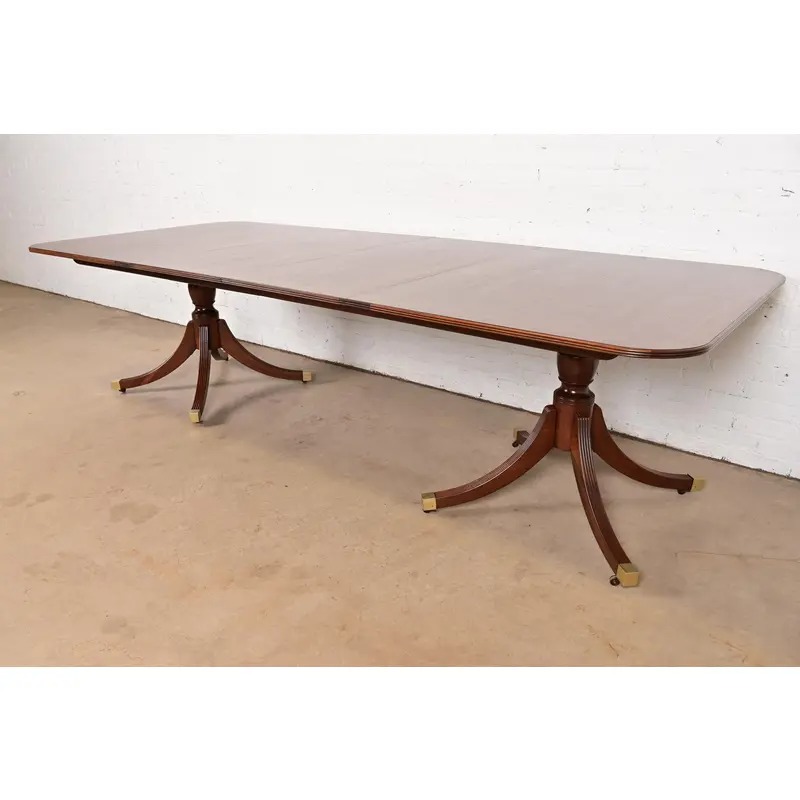 Baker Furniture Historic Charleston Georgian Banded Mahogany Double Pedestal Extension Dining Table, Newly Refinished