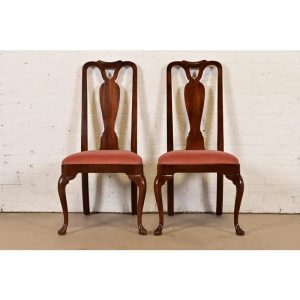 Henredon Queen Anne Solid Mahogany Side Chairs or Dining Chairs, Pair