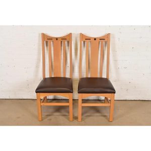 Charles Rennie Mackintosh Style Arts & Crafts Inlaid Oak High Back Side Chairs or Dining Chairs, Pair