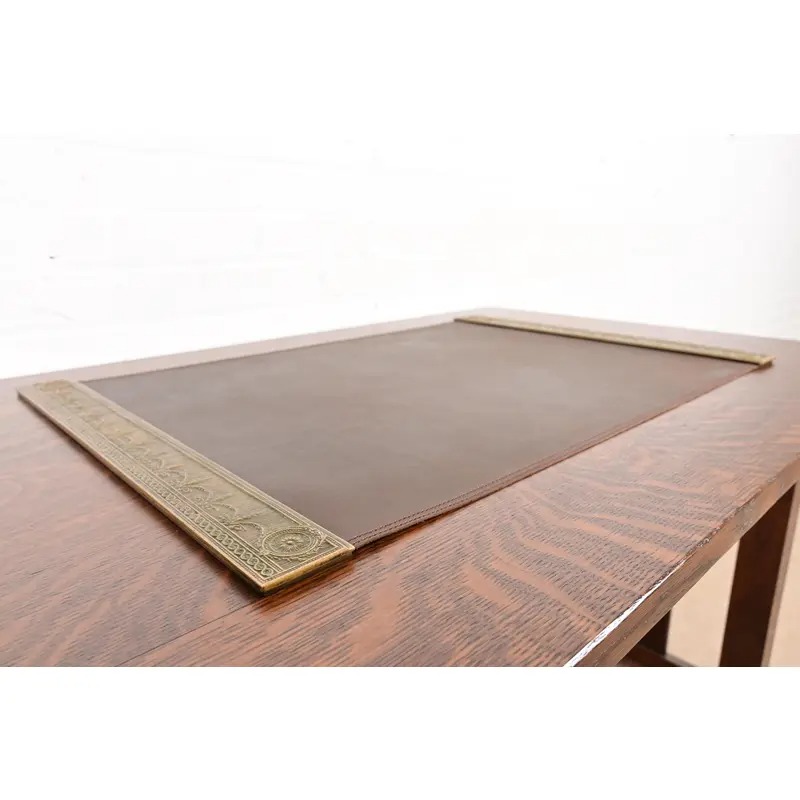 Tiffany Studios New York "Adam" Pattern Bronze Doré Blotter Ends With Leather Desk Blotter - Image 3