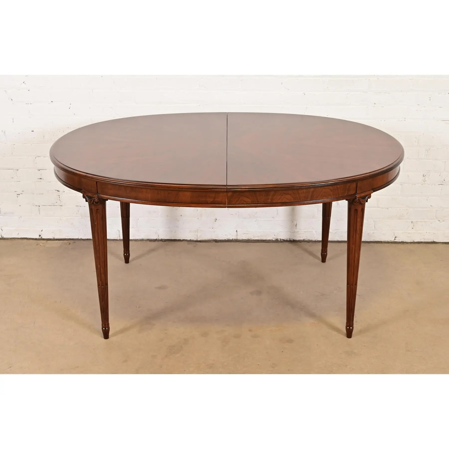 Henredon French Regency Louis XVI Walnut Extension Dining Table, Newly Refinished - Image 6