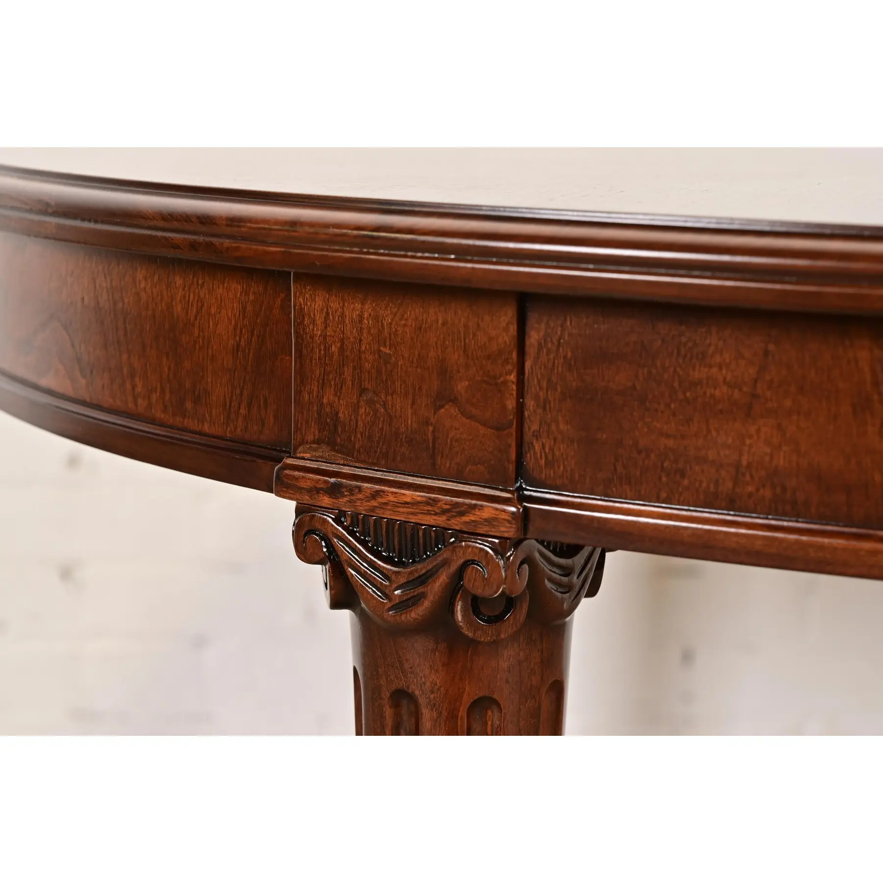 Henredon French Regency Louis XVI Walnut Extension Dining Table, Newly Refinished - Image 9