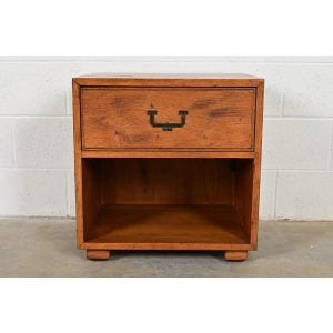Henredon Mid-Century Modern Campaign Oak Nightstand, Circa 1970s