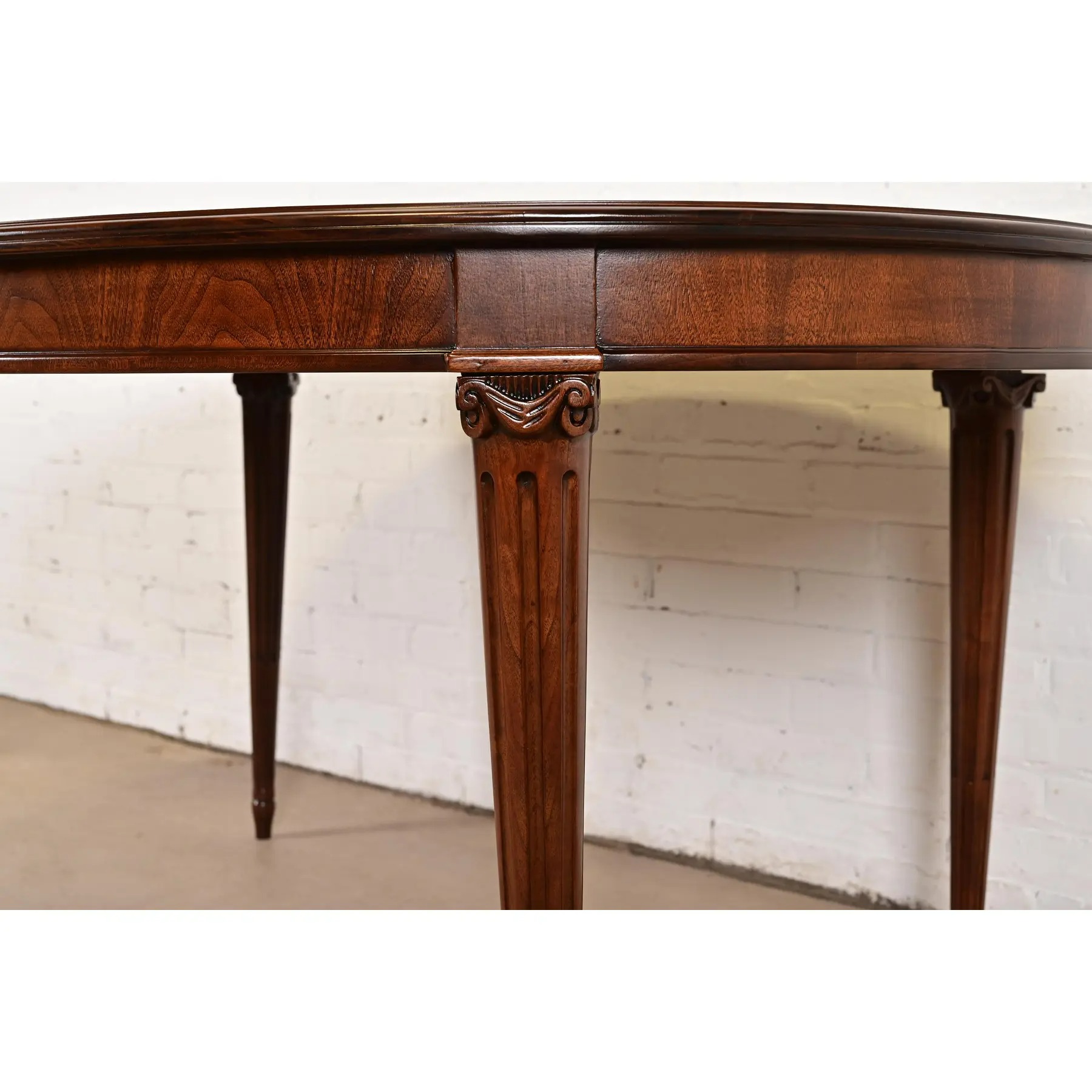 Henredon French Regency Louis XVI Walnut Extension Dining Table, Newly Refinished - Image 11