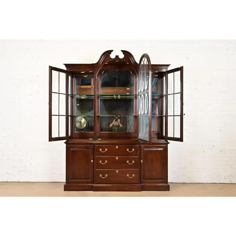 Ethan Allen Georgian Solid Cherry Wood Breakfront Bookcase Cabinet - Image 5