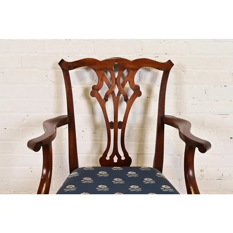 Baker Furniture Style Georgian Carved Mahogany Armchairs, Pair - Image 6