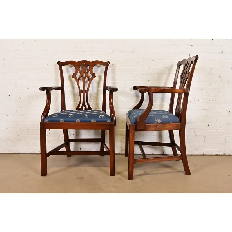 Baker Furniture Style Georgian Carved Mahogany Armchairs, Pair - Image 8