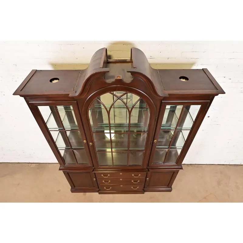 Ethan Allen Georgian Solid Cherry Wood Breakfront Bookcase Cabinet - Image 9