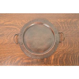 Roycroft Arts & Crafts Hammered Copper Large Handled Serving Tray, Circa 1920s