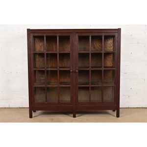 Stickley Brothers Style Antique Mission Oak Arts & Crafts Glass Front Bookcase Cabinet, Circa 1900