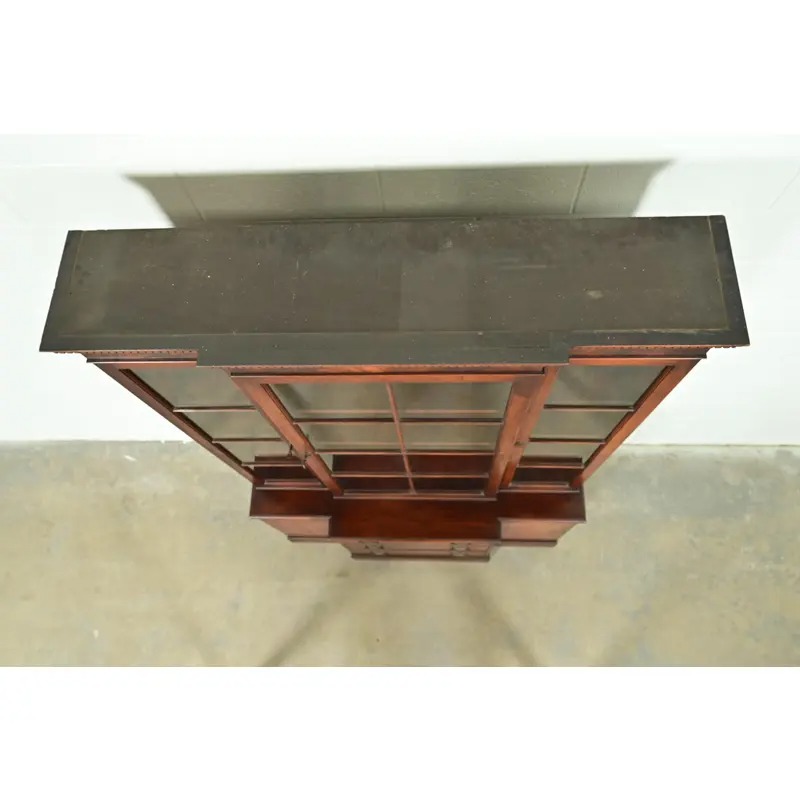 Kittinger Furniture Georgian Flame Mahogany Breakfront Bookcase Cabinet, Circa 1960s - Image 11